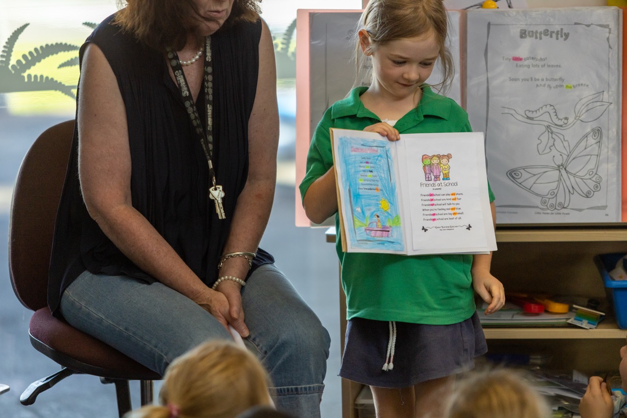 A Pareawa Banks Avenue School student reading in the classroom